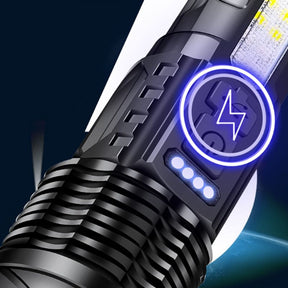 Taktikai zseblámpa – Laser Titanium